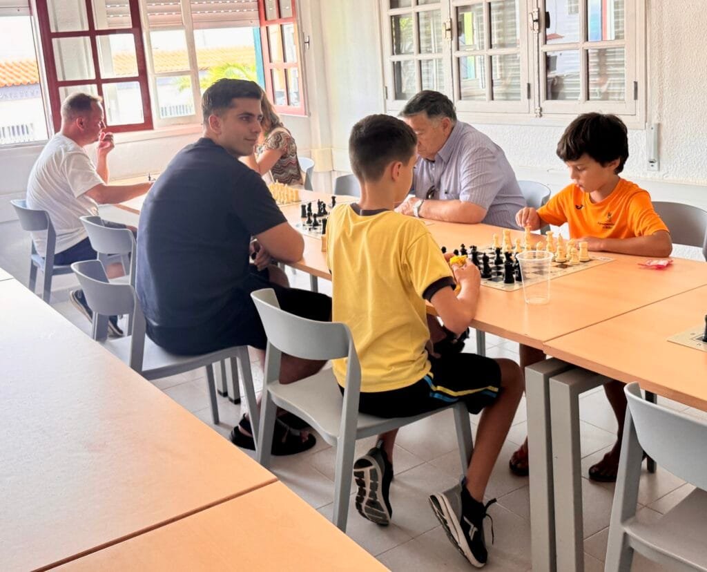 Clases en el Adeje Chess Club